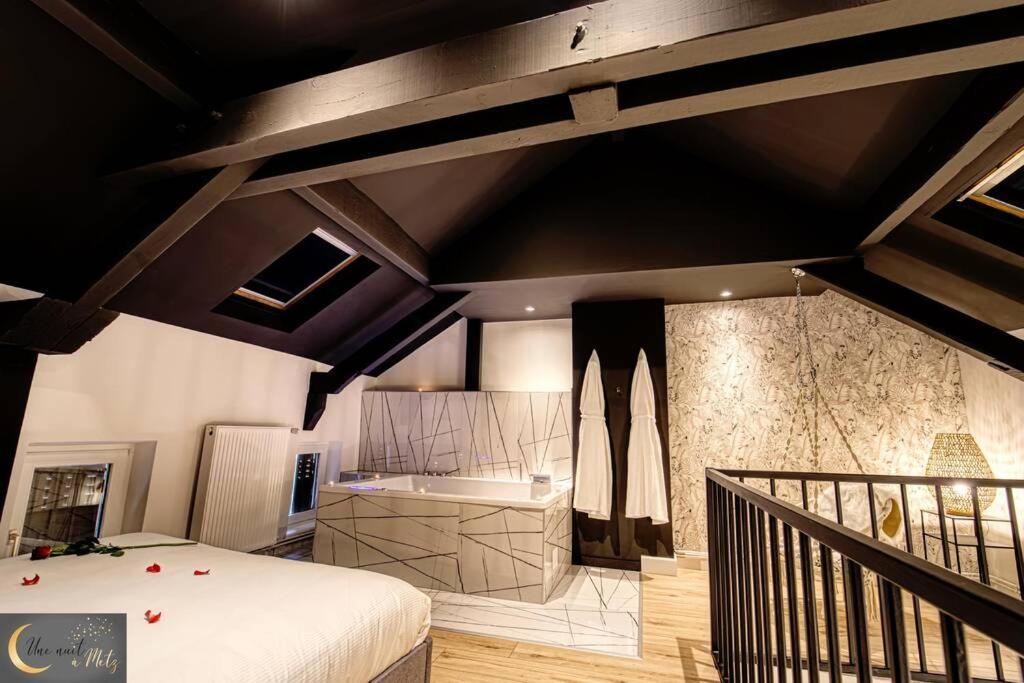 Le Loft Spa Au Coeur De Metz Exteriör bild